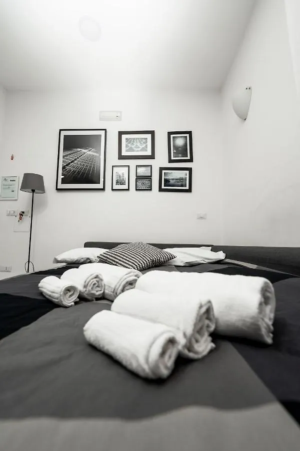 Donna Chiara Holiday House - Toledo Naples