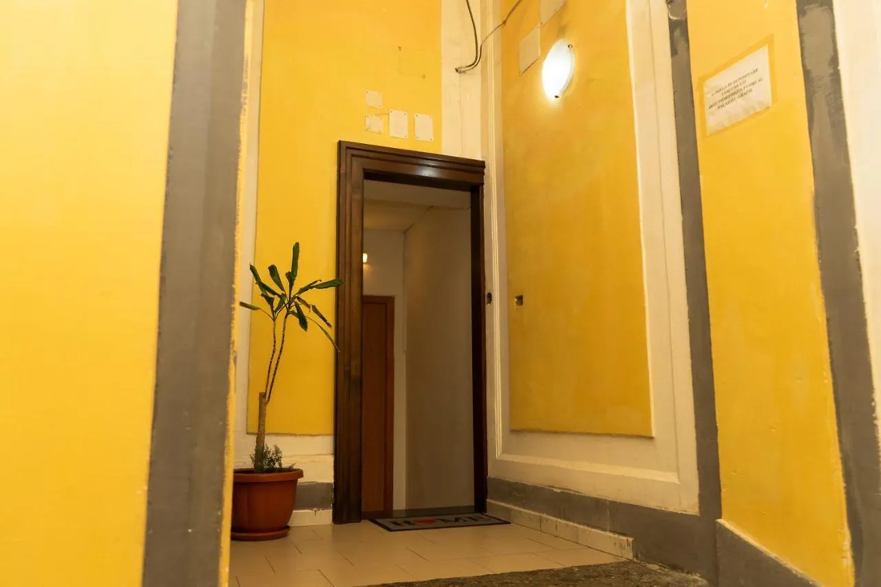 Donna Chiara Holiday House - Toledo Napoli Appartamento