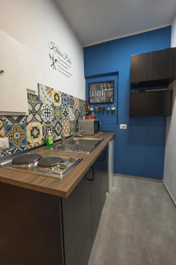 Donna Chiara Holiday House - Toledo Napoli 0*,