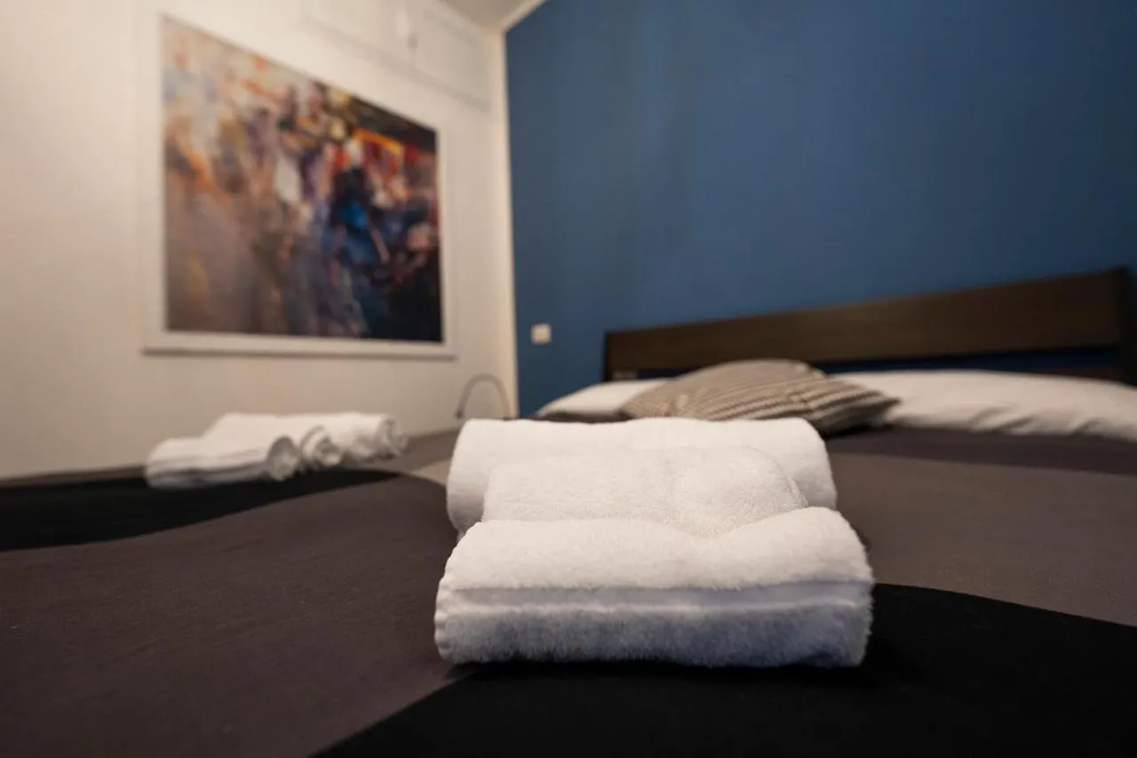 Donna Chiara Holiday House - Toledo Napoli Appartamento